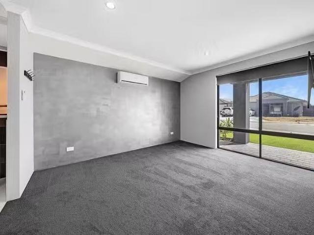 House for rent in Caversham, Western Australia