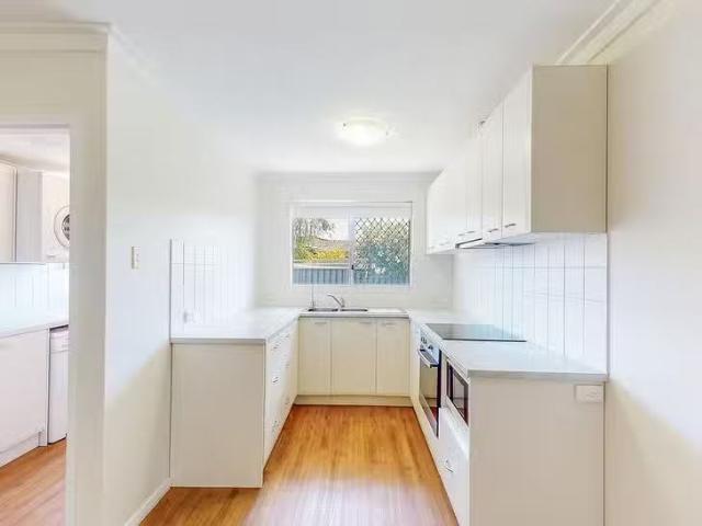 House for rent in Como, Western Australia