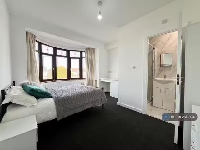 House for rent in Ilford, Greater London