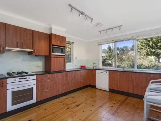 House for rent in Woden, Australian Capital Territory