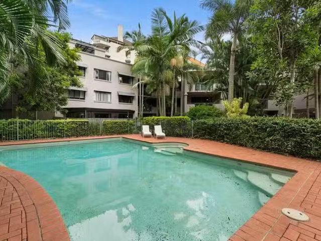 Apartment for rent in Toombul, Queensland