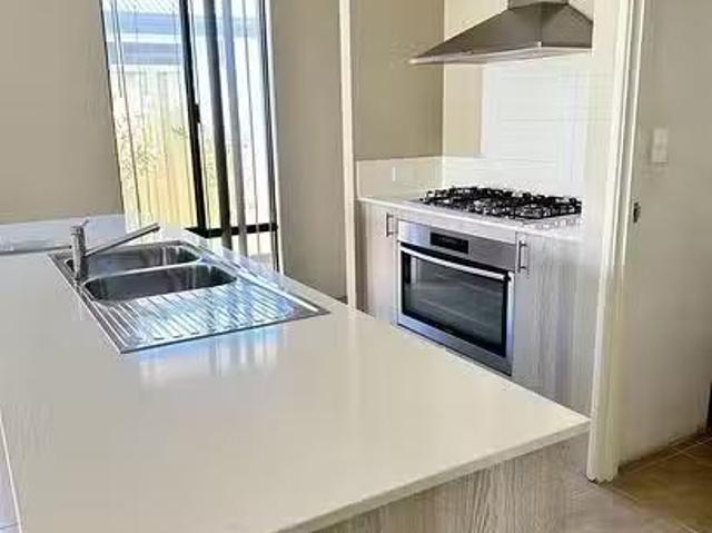 House for rent in Parklands, Western Australia