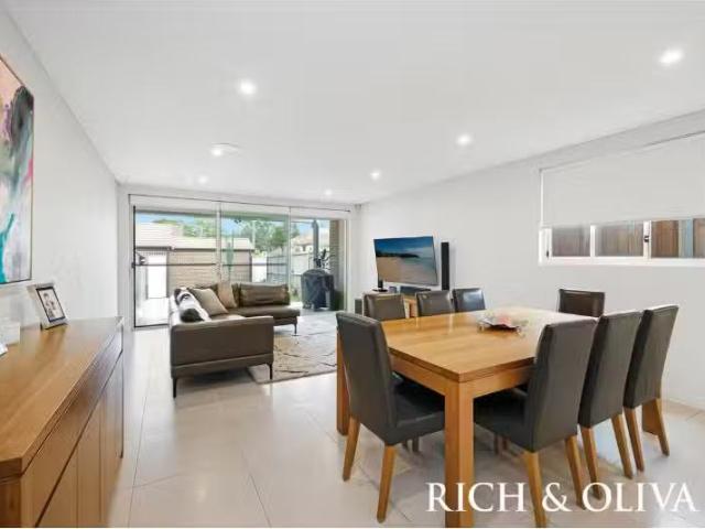 Condo for rent in Sydney, New South Wales