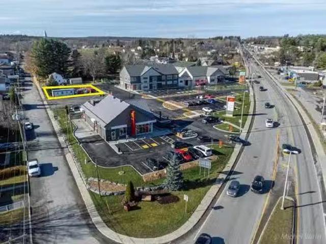 House for rent in Sainte-julienne, Quebec