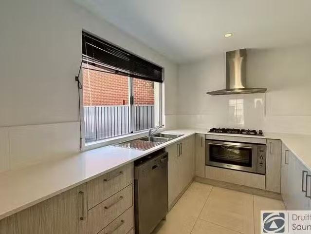 House for rent in Stirling, Western Australia