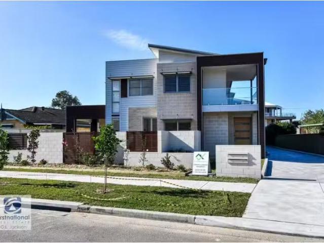 Condo for rent in Umina Beach, New South Wales