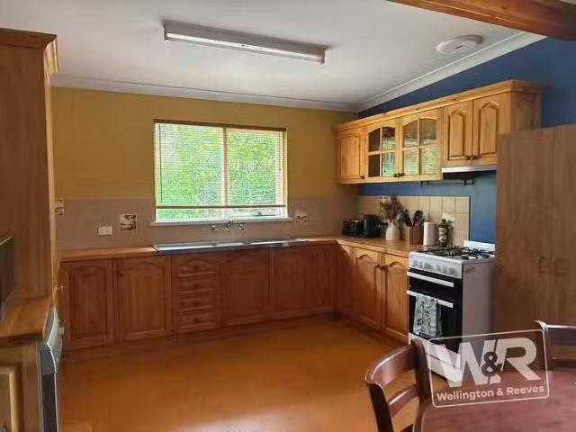 House for rent in Warral, Western Australia