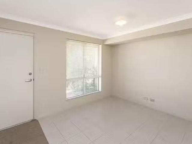 House for rent in Golden Bay, Western Australia