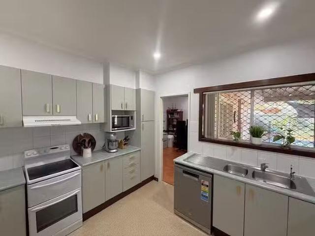 House for rent in Duncraig, Western Australia