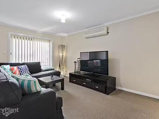 House for rent in Bibra Lake, Western Australia