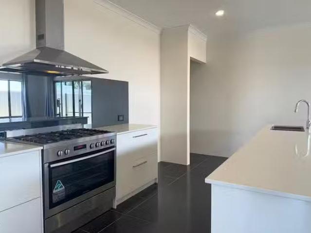 House for rent in Parklands, Western Australia