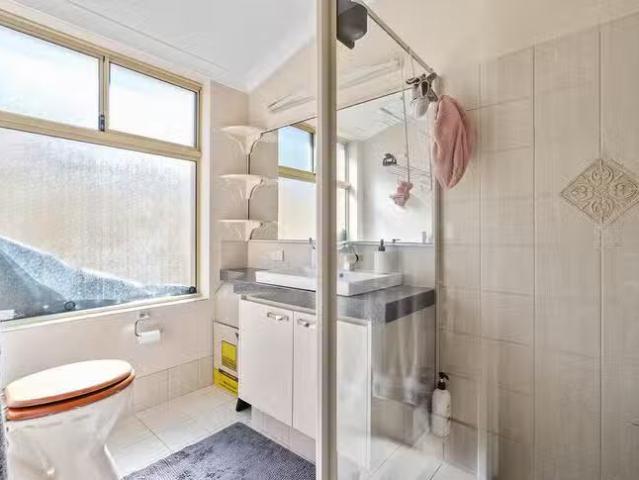 House for rent in Bibra Lake, Western Australia