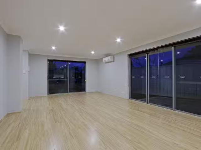 House for rent in Beckenham, Western Australia