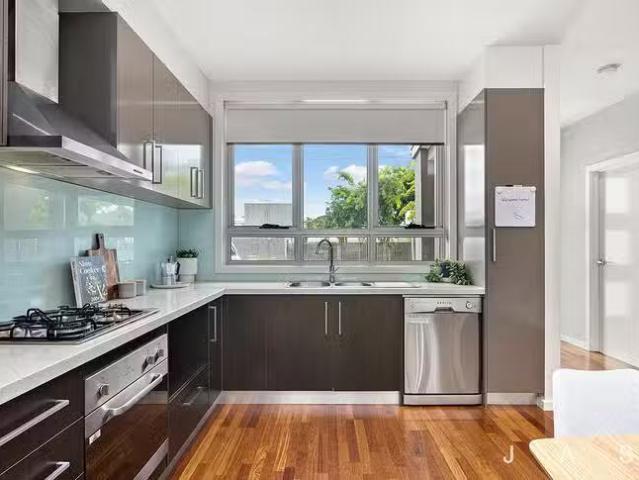 House for rent in Seddon, Victoria