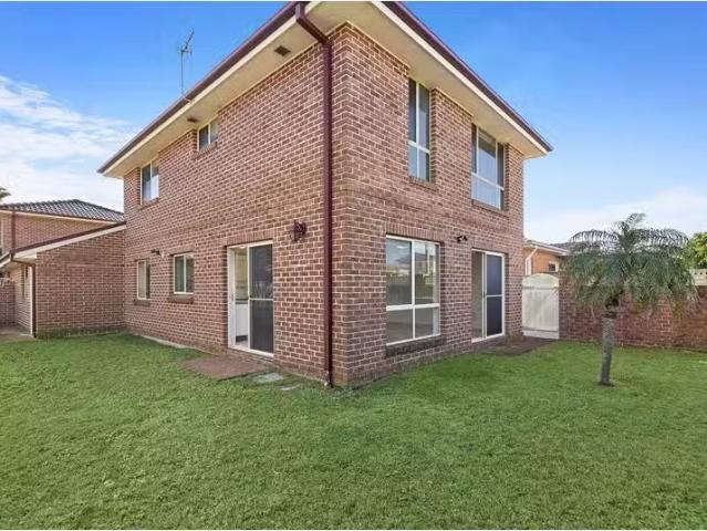 Condo for rent in Long Jetty, New South Wales