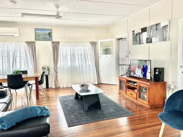 House for rent in Mount Larcom, Queensland