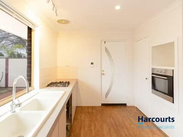 House for rent in Canning Vale, Western Australia