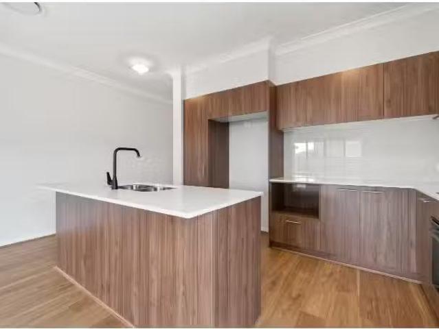 Condo for rent in Sydney, New South Wales