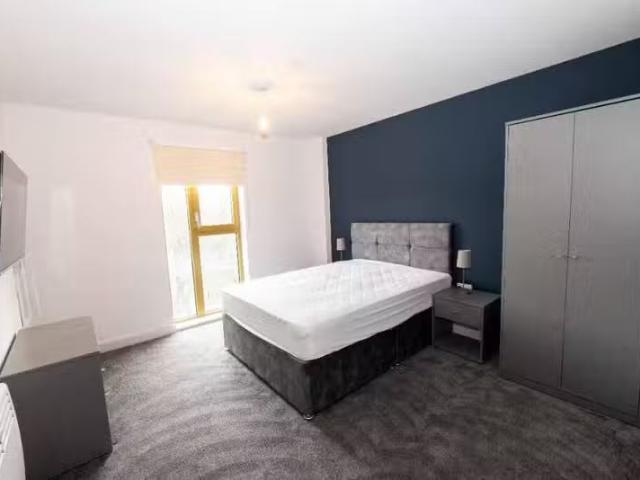 Apartment for rent in Calderstones
