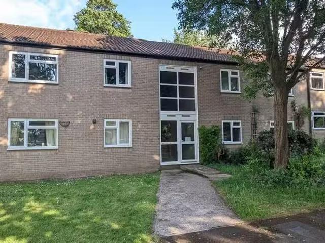 Apartment for rent in Southgate, Oakwood