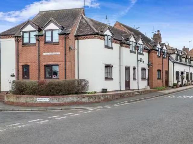 Apartment for rent in Callow Hill, Redditch
