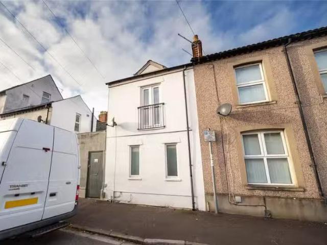 Apartment for rent in Falcon Lodge, Wales