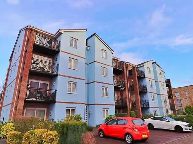 Apartment for rent in Falcon Lodge, Wales