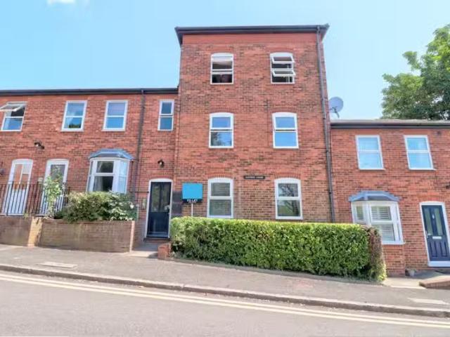 Apartment for rent in Downley, Buckinghamshire