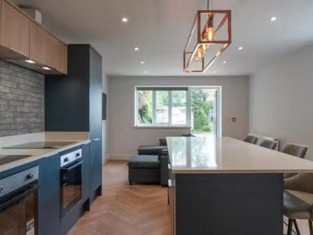 House for rent in Milnsbridge, West Yorkshire