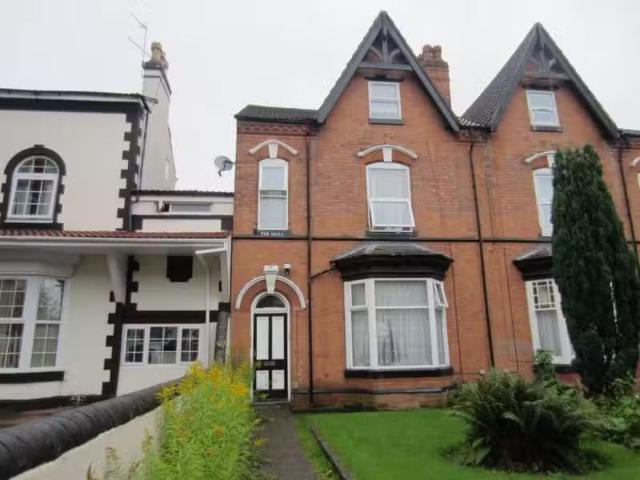 House for rent in London Borough of Merton, Greater London
