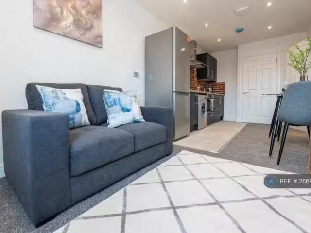 House for rent in Costhorpe, East Midlands