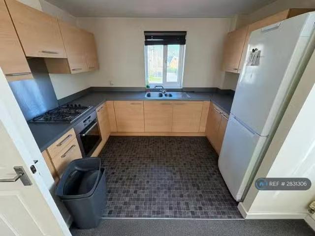 House for rent in Ashlyns Estate, Pouchen End