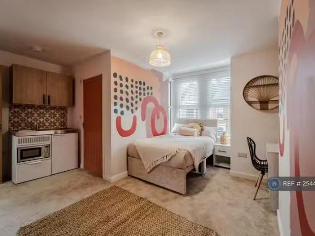 House for rent in New Bilton