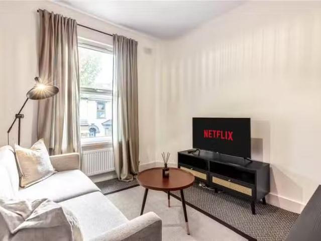 Apartment for rent in Snaresbrook, Greater London