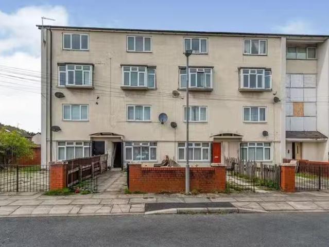 Apartment for rent in Calderstones