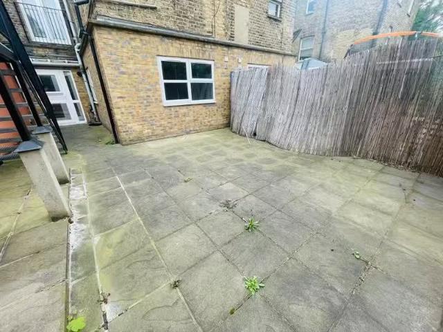 House for rent in Greater London