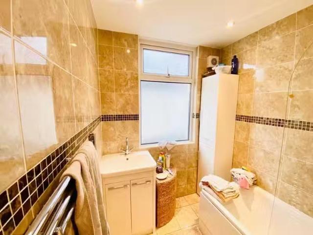 House for rent in Ilford, Greater London