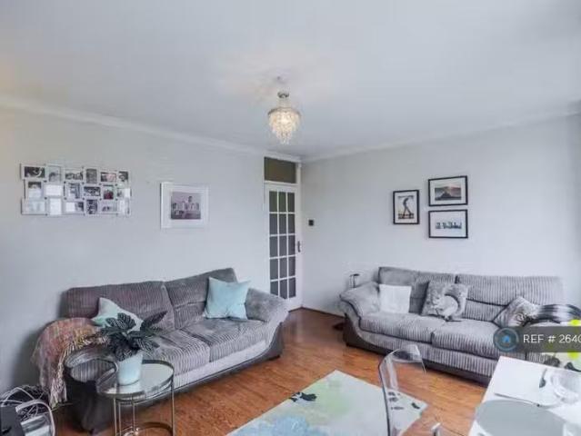 House for rent in Bromley-by-Bow, Poplar Grove