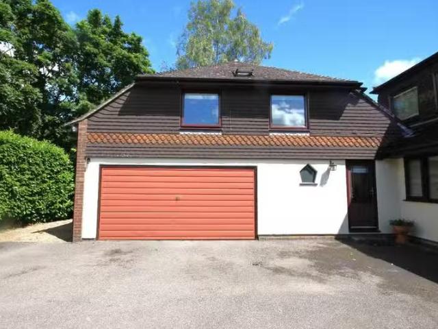 House for rent in Horsham, West Sussex