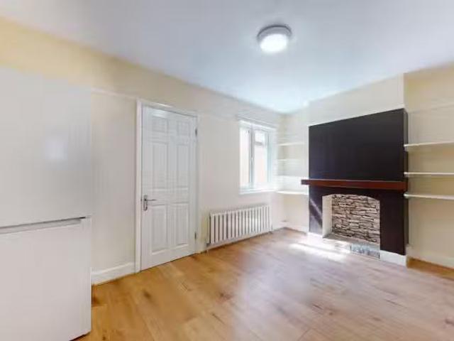 House for rent in London Borough of Croydon, Purley