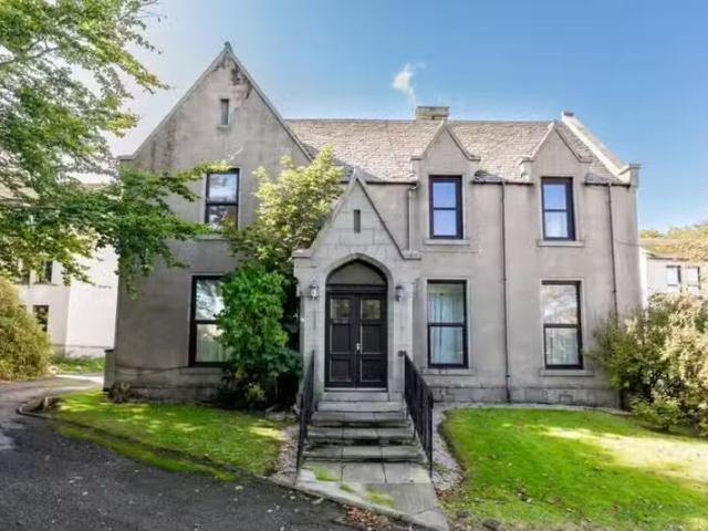 House for rent in Lower Edmonton, Greater London