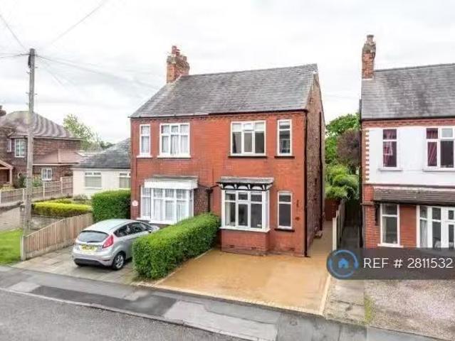 House for rent in Broken Cross, Macclesfield