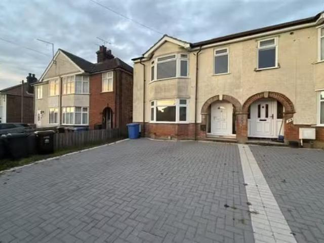 House for rent in The Dales, Key Street