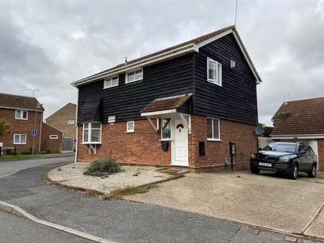 House for rent in Navestock Side, Essex