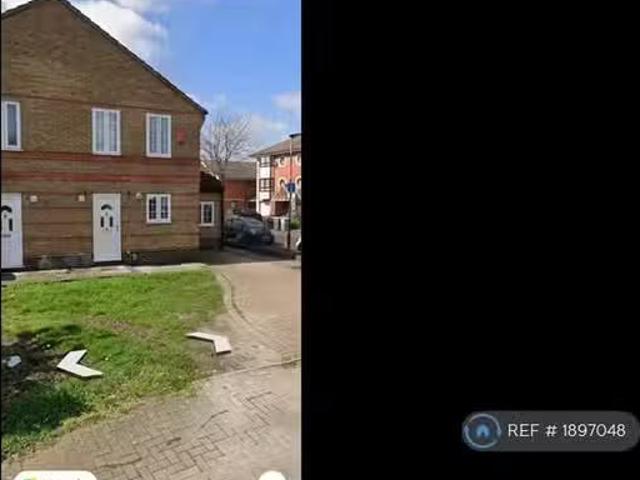 House for rent in Beckton, Greater London
