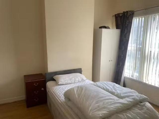 House for rent in Belvedere, Greater London