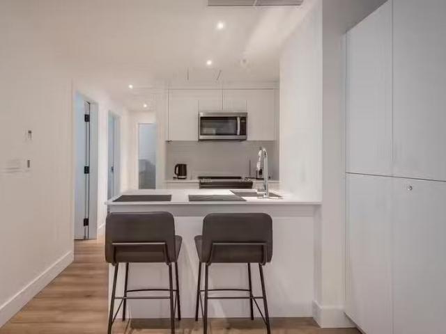 Condo for rent in St. Leonard's, Quebec