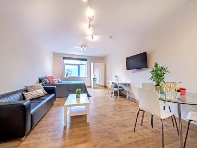 House for rent in Budlake, Devon