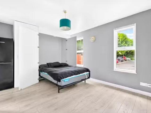House for rent in London Borough of Merton, Mitcham