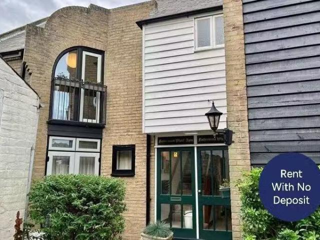 House for rent in Alton Barnes, Essex